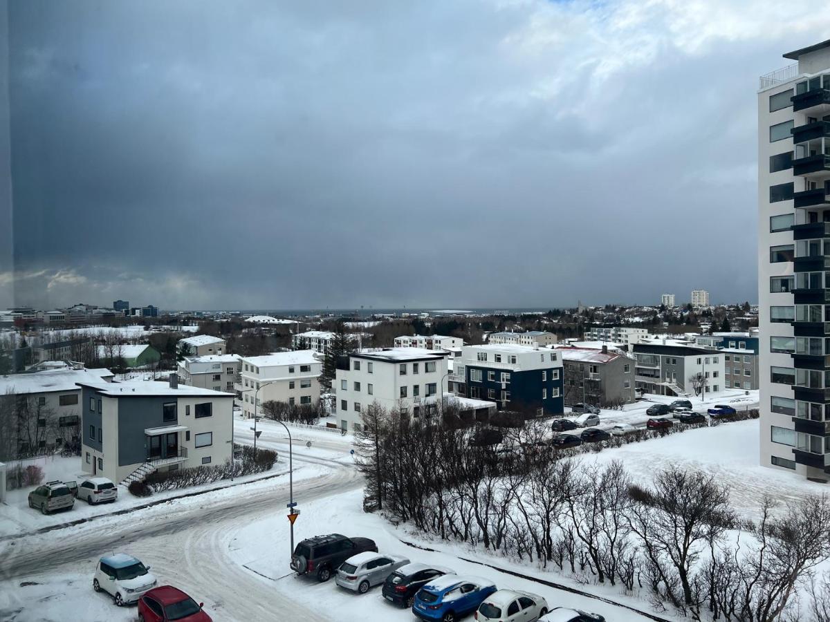 Jm Homestay - A Cozy Two Bedroom Apartment Reykjavík Dış mekan fotoğraf